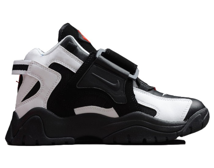 Nike Air Barrage Black White