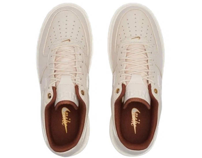 Nike Air Force 1 Luxe Beige