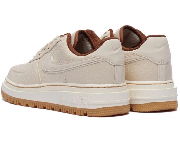 Nike Air Force 1 Luxe Beige