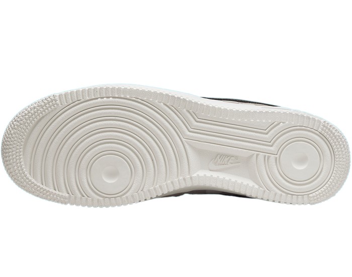 Nike Air Force 1 07 QS Strive For Greatness