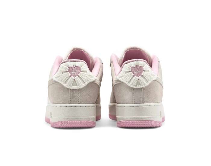 Nike Air Force 1 Low ʼValentine’s Day