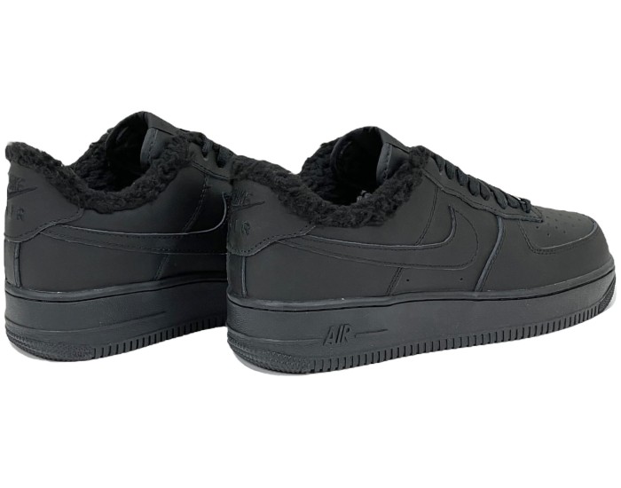 Nike Air Force 1 Low All Black с мехом