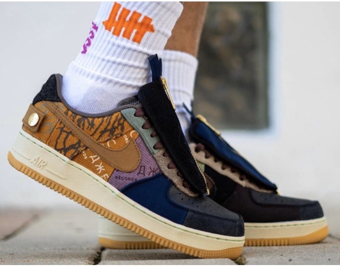 Nike Air Force 1 X Travis Scott Cactus Jack