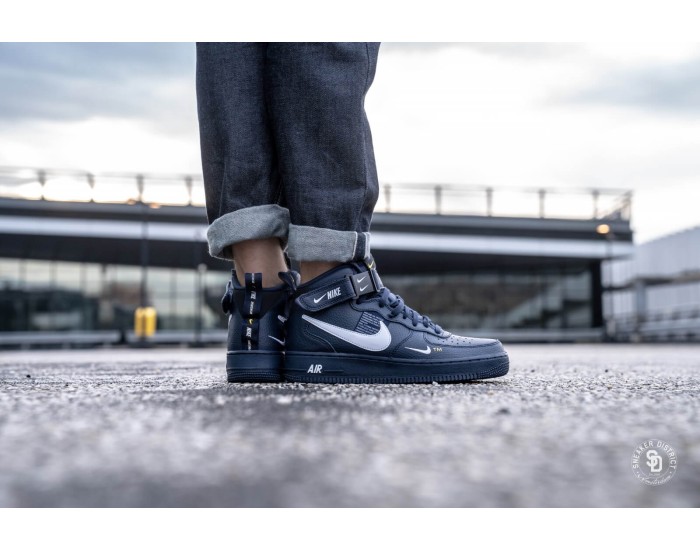 Nike Air Force 1 Mid '07 LV8 Black