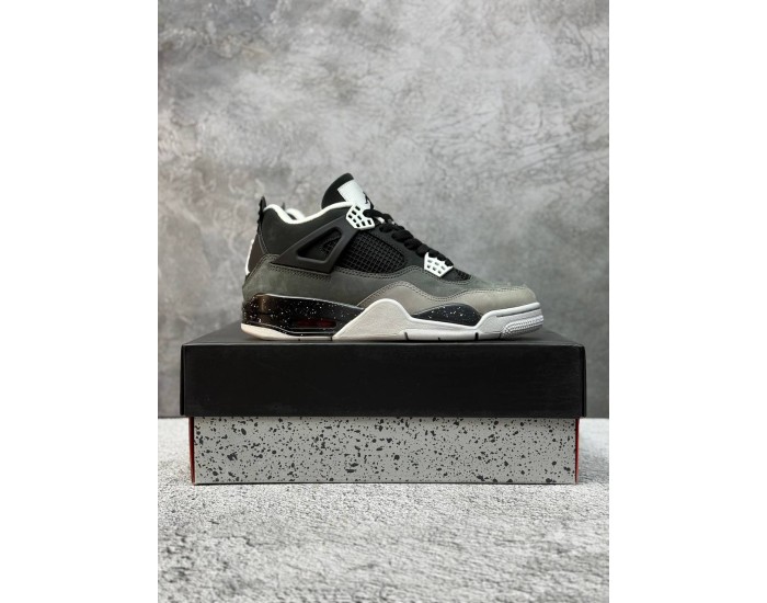 Nike Air Jordan 4 Retro Fear