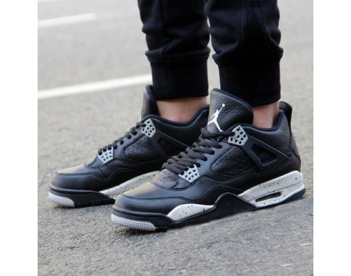 Nike Air Jordan 4 Retro Oreo