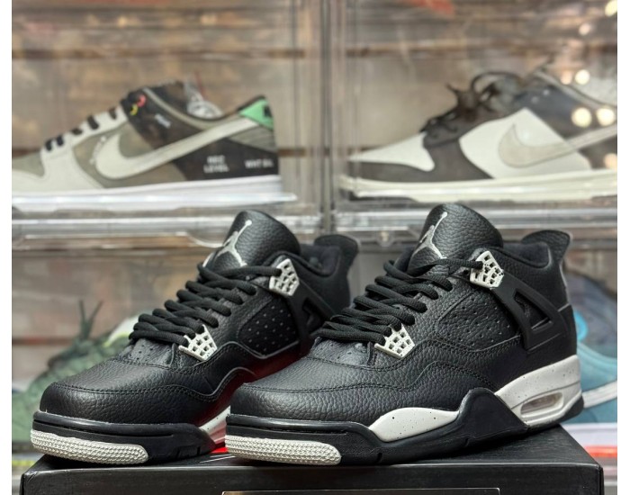 Nike Air Jordan 4 Retro Oreo