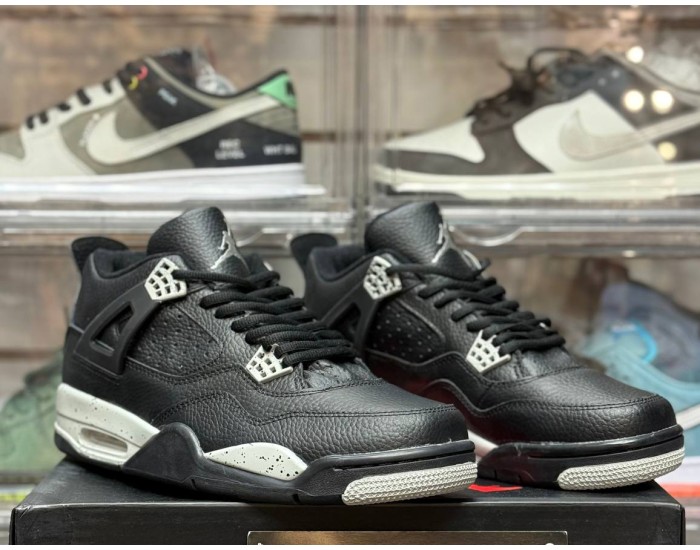 Nike Air Jordan 4 Retro Oreo