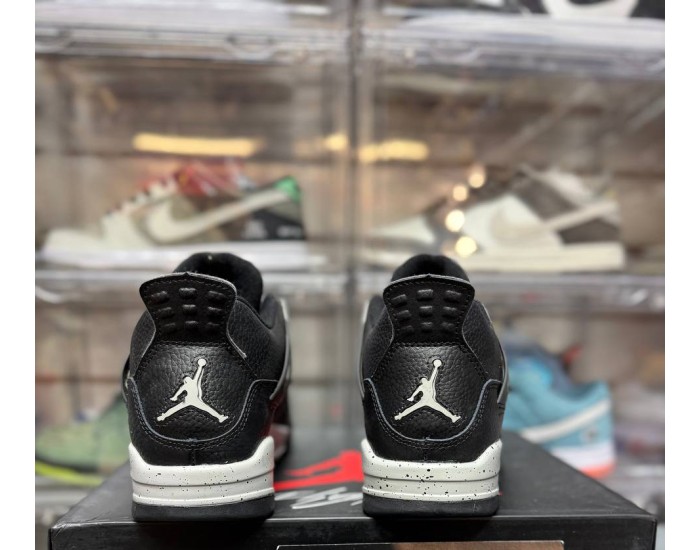 Nike Air Jordan 4 Retro Oreo