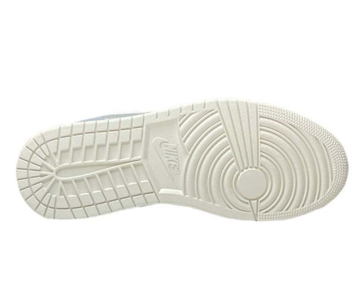 Nike Air Jordan 1 Low Ghost Aqua