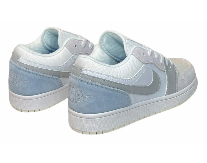 Nike Air Jordan 1 Low Ghost Aqua
