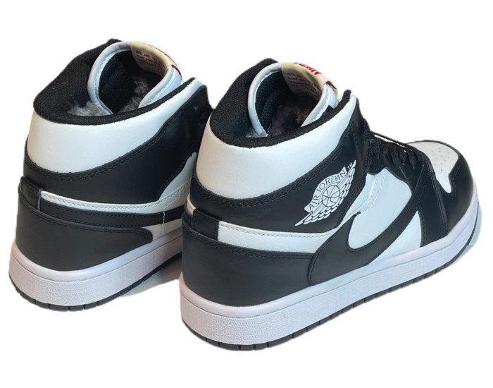 Nike Air Jordan 1 Retro Black/White с Мехом