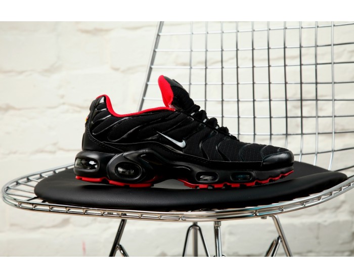 Nike Air Max Tn Plus Black Red
