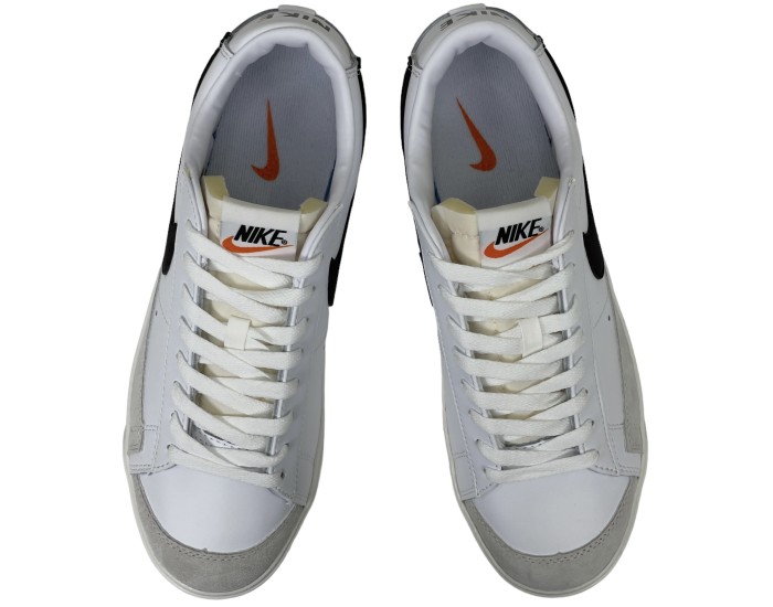 Nike Air Force 1 Blazer Low 77 Vintage White Black