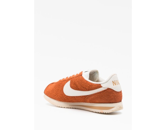 Nike Cortez SE orange