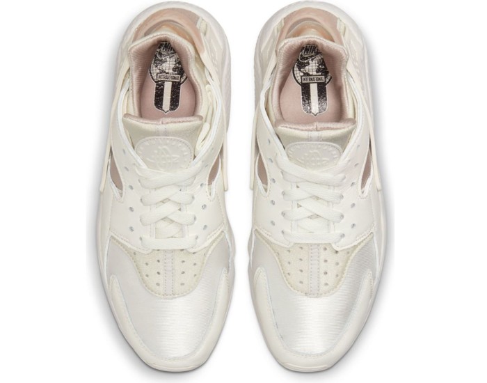 Nike Air Huarache белые с розовым