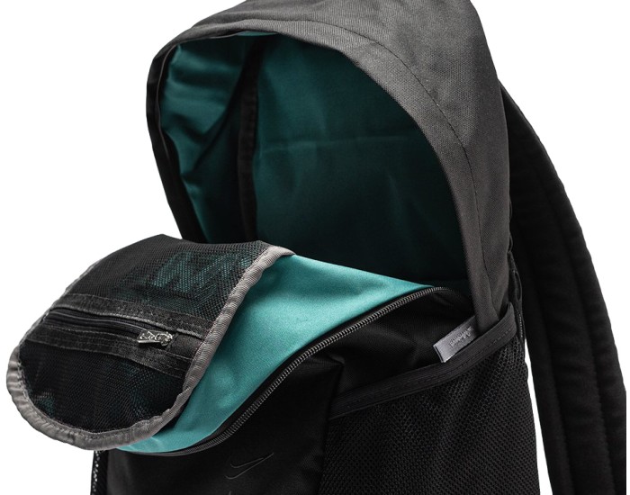 Рюкзак Nike цвет черный