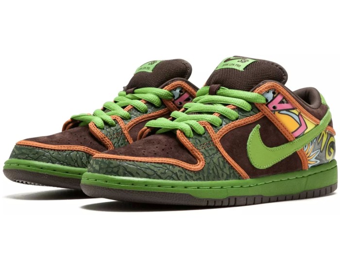 Nike SB Dunk Low De La Soul