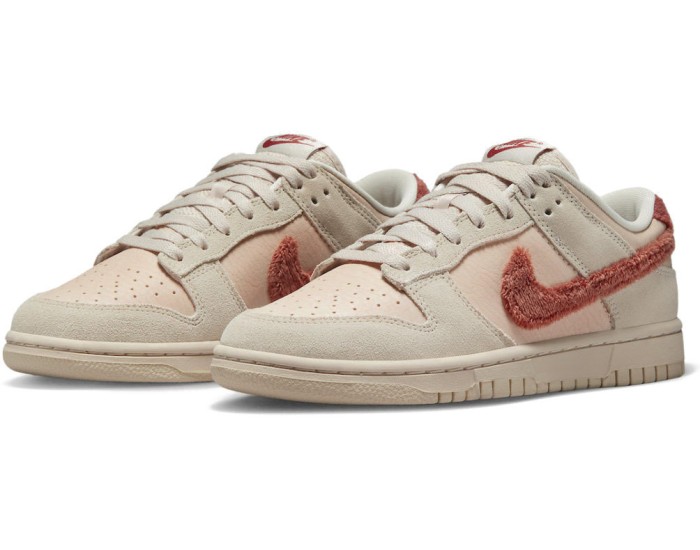 Nike Air Force 1 SB Dunk Low WMNS Terry Swoosh