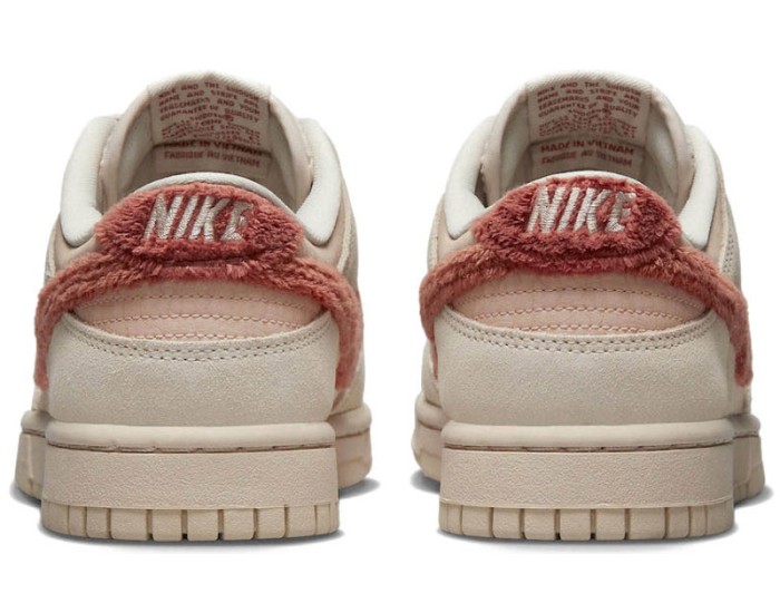 Nike Air Force 1 SB Dunk Low WMNS Terry Swoosh