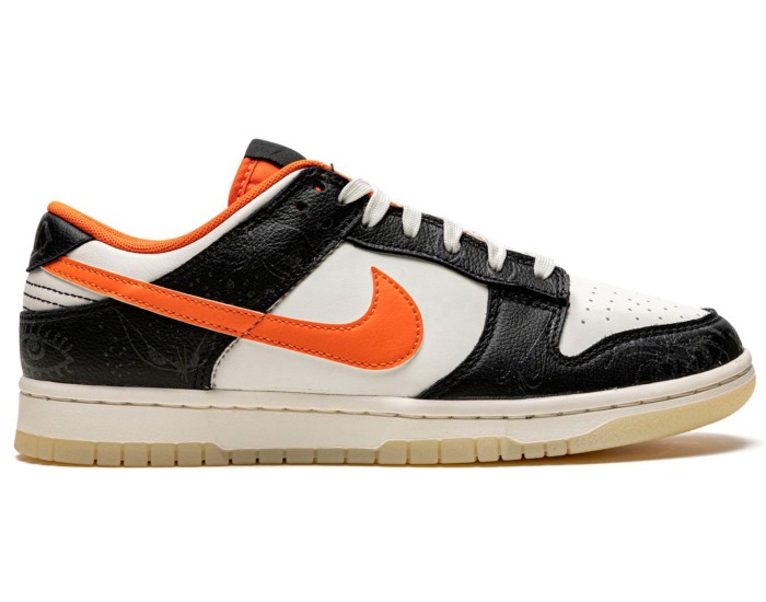 Nike SB Dunk Low Halloween