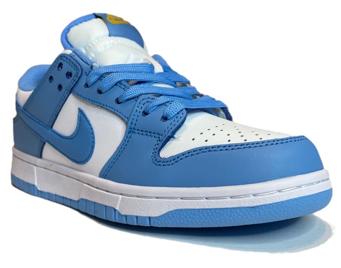 Nike SB Dunk Low Unc Белые с голубым