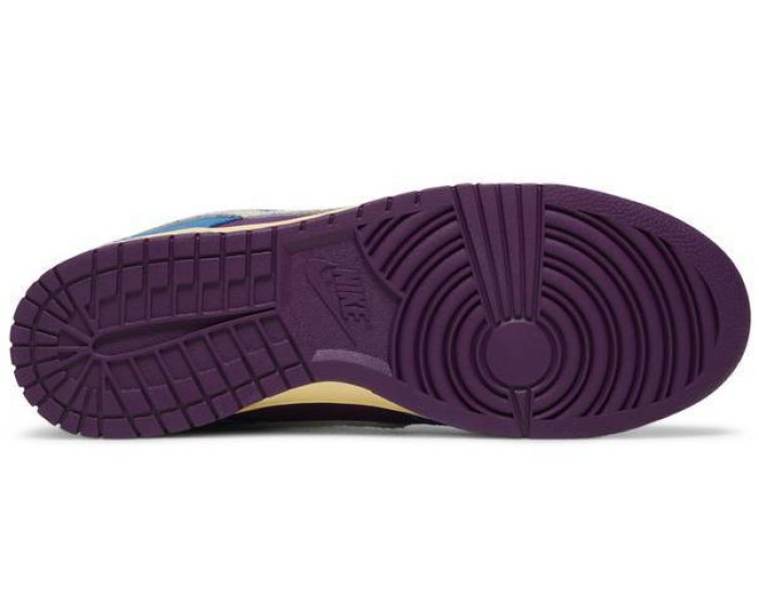 Nike SB Dunk Low Undefeated 5 On It Dunk