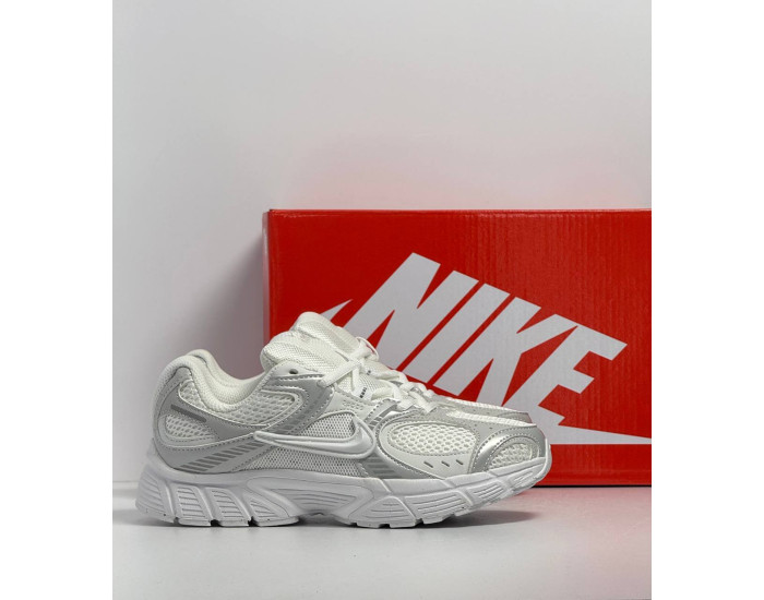 Nike V5 RNR White Metallic Silver