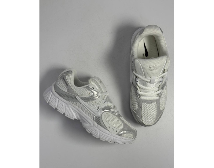 Nike V5 RNR White Metallic Silver