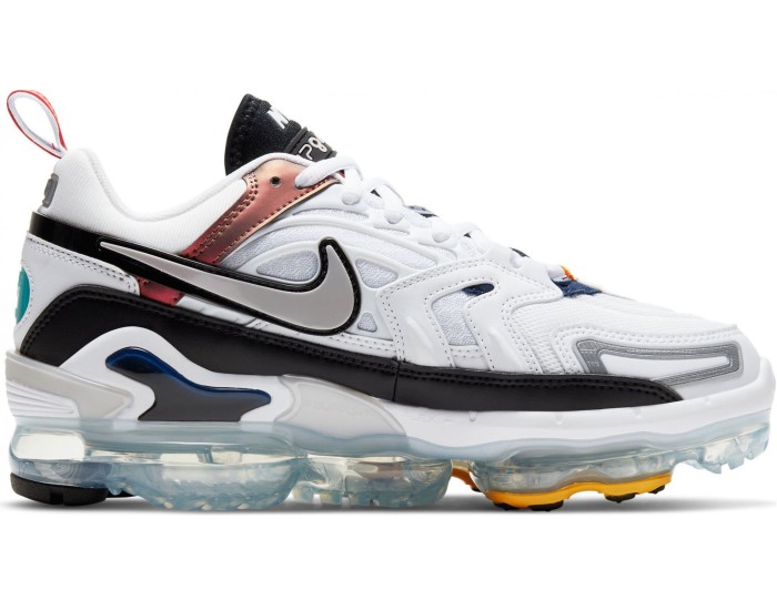 Nike Air Vapormax EVO Белые с золотым