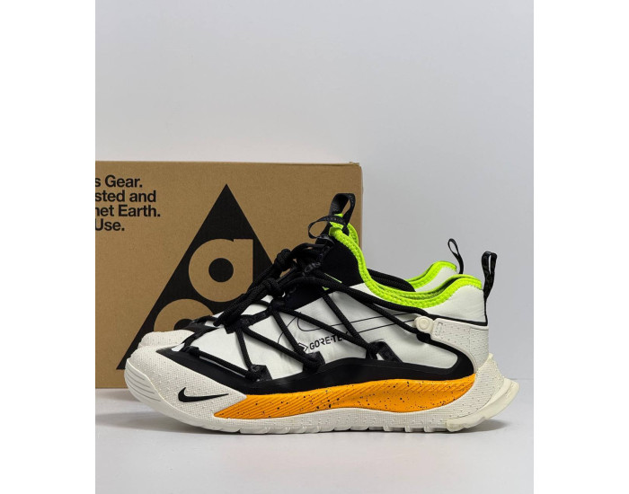 Nike ACG Air Terra Antarktik Low Gore-Tex University Gold Утепленные
